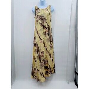Young Hawaii yellow  Hawaiian Floral Print Maxi Dress‎ Size M Sleeveless